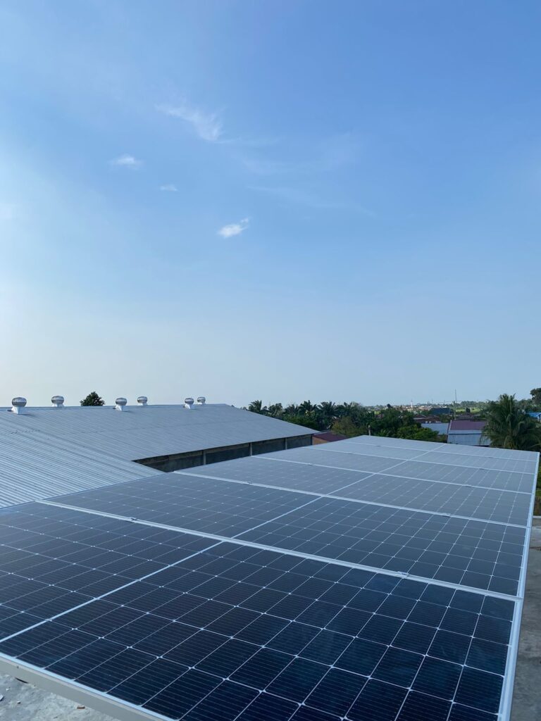3.3 kWp On Grid di Workshop Sunggal Medan