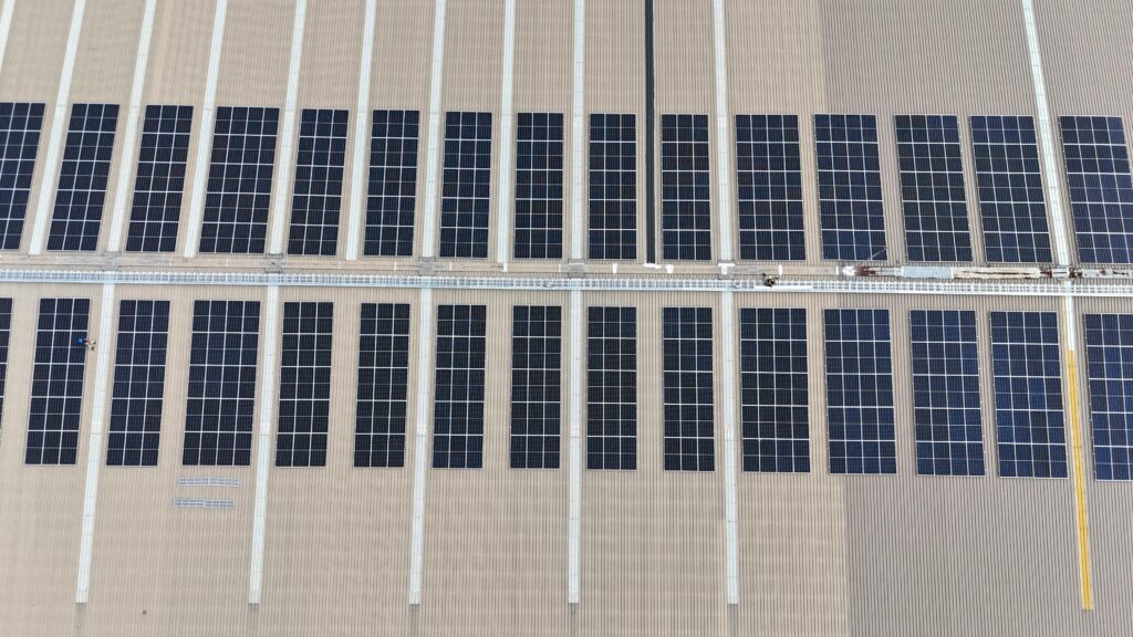 479,5 kWp On Grid di Alfamart Cileungsi Bogor