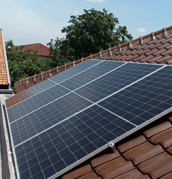3,5 kWp Hybrid at Bekasi, West Java